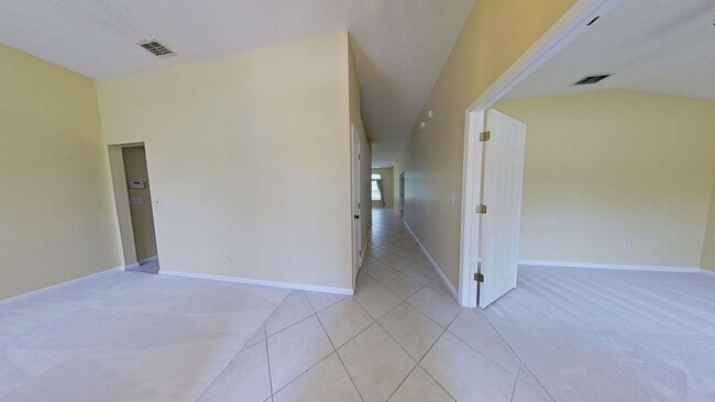 Photo - Welcome home - Charming 3 Bedroom in Hatton Chase!