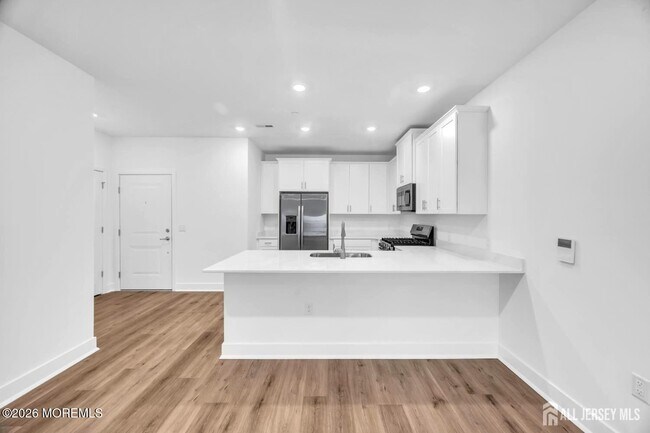 Photo - 30308 Radford Ct Unit 30308