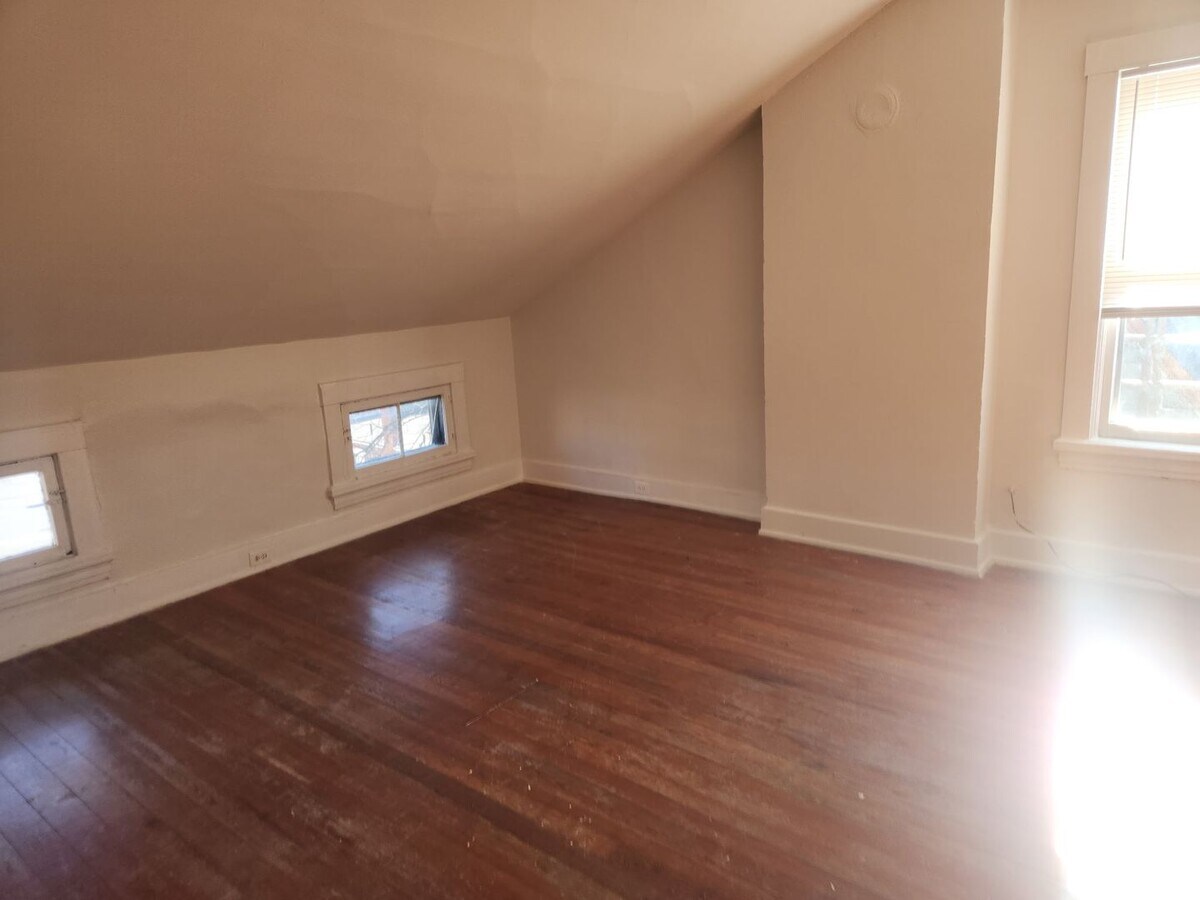 Photo - 2366 Wheeler St Unidad 3