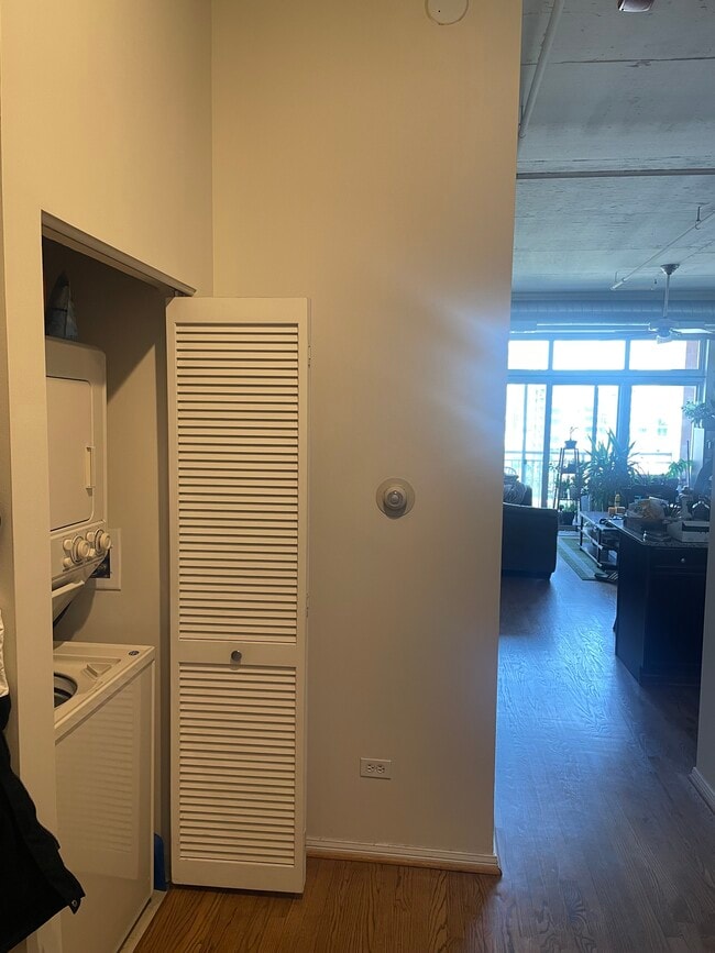 Photo - 950 W Monroe St Unit 803