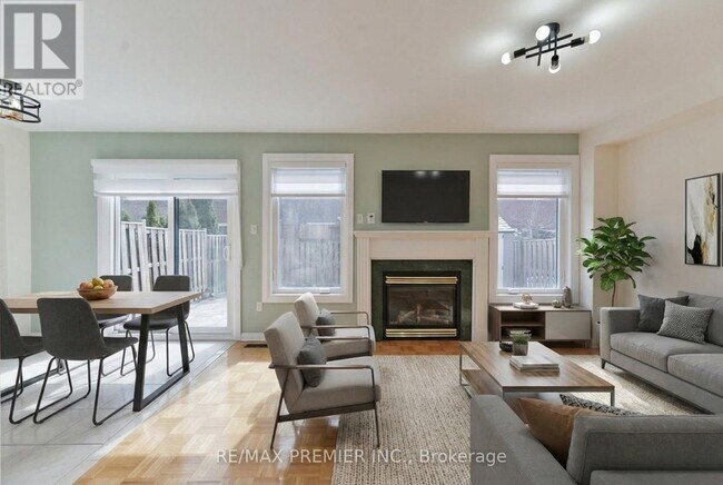 Photo - 152 Laurelhurst Crescent