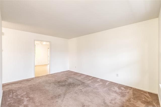 Photo - 2531 E Skelly Dr