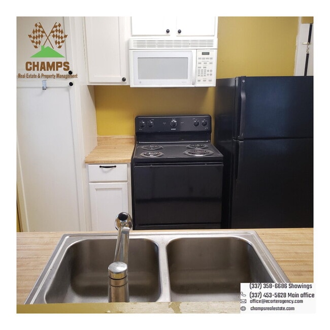 Photo - One -Bedroom Rental available near the gates of LSU! Unit B