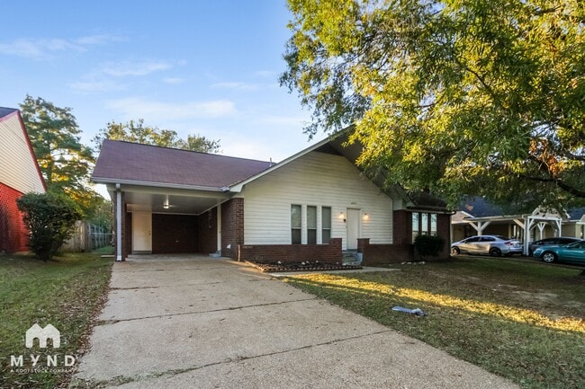 Building Photo - 3807 Ross Rd