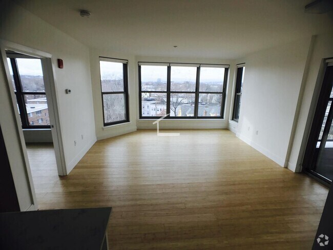 Building Photo - Two bed two bathroom near BU Rental