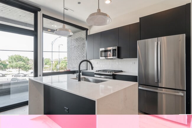 Photo - 1775 N Clybourn Ave