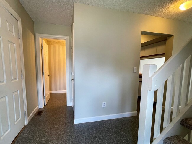 Photo - 2059 Coleman Dr