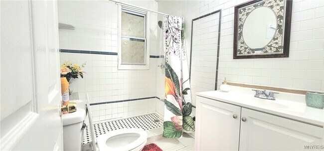 Photo - 79 Walden Ave