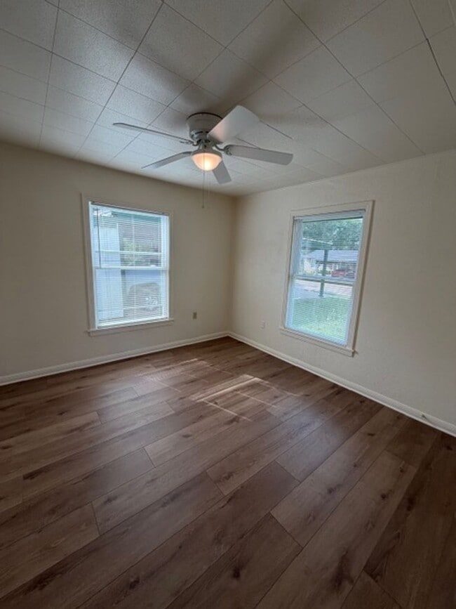 Photo - Charming 2-Bedroom Rental Home in South Waco with Private Fenced Backyard