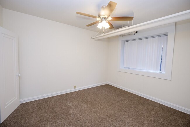 Photo - Emerson Estates