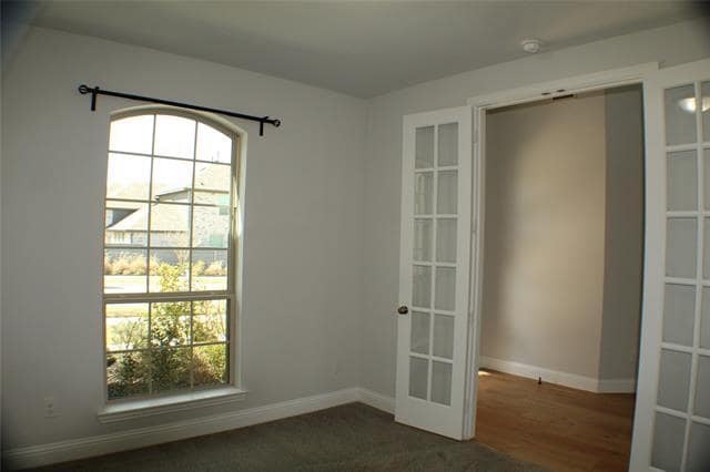 Photo - 5212 Shadetree St