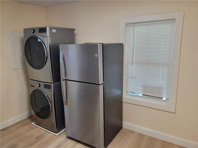 Photo - 1221 Campbellton Pl SW