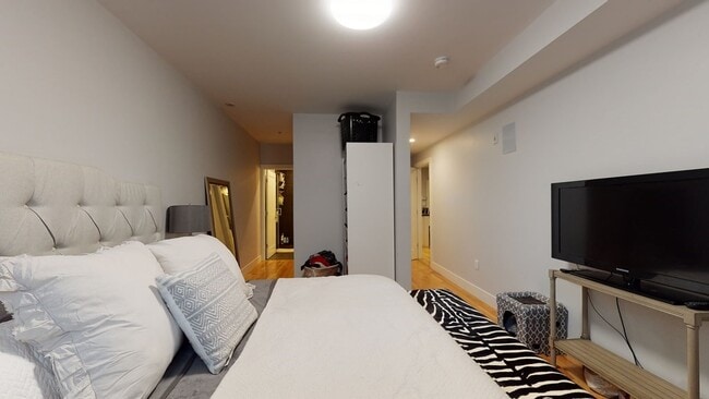 Photo - 339 W Broadway Unit 11