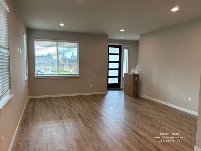 Photo - 507 15th St SE Unit 507