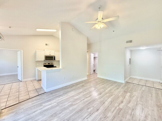 Photo - ** FAIRWAY PRESERVE ** 2 BED / 1 BATH COND...