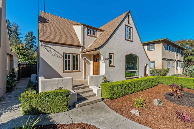 Photo - Charming 4-Bedroom, 2-Bath Home in the Historic Napa Abajo District