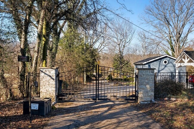 Photo - Gated versatile lifestyle property tucked into the heart of Tennessee’s most scenic countryside