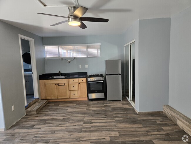 Building Photo - 23355 Welby Way Unit Guest House/Detached