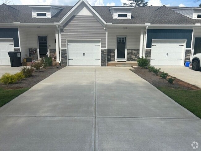 Building Photo - Brand New Construction Rental
