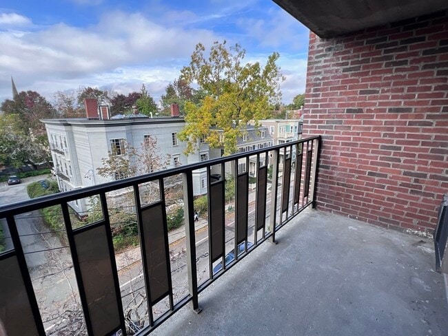 Photo - 12 Ellery St Unidad 502 Rental
