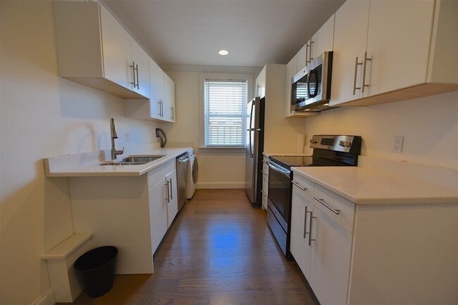 Photo - 31 Queensberry St Unit 21