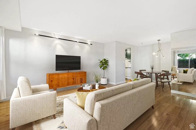 Building Photo - 87 W 300 N Unit 1Bd + Office + Parking Rental