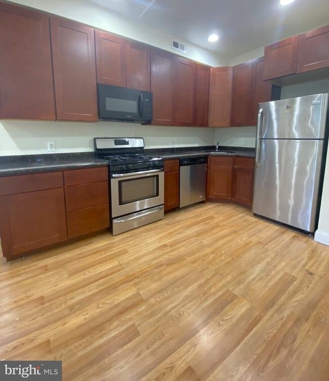 4212 Powelton Ave Unidad 2