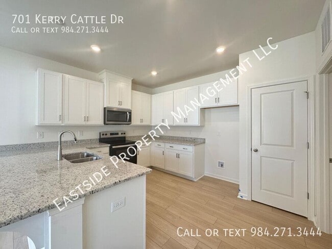 Photo - 701 Kerry Cattle Dr