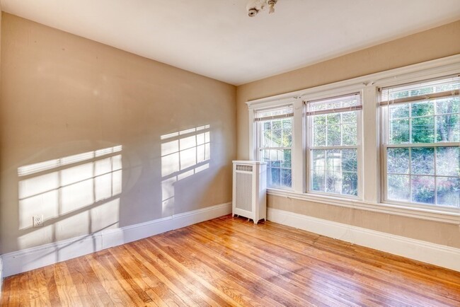 Photo - 19 Beaconsfield Rd