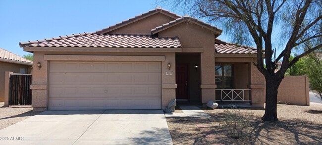 Building Photo - 4803 N 92nd Ln Rental