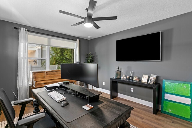 Photo - 2506 W Cleveland St