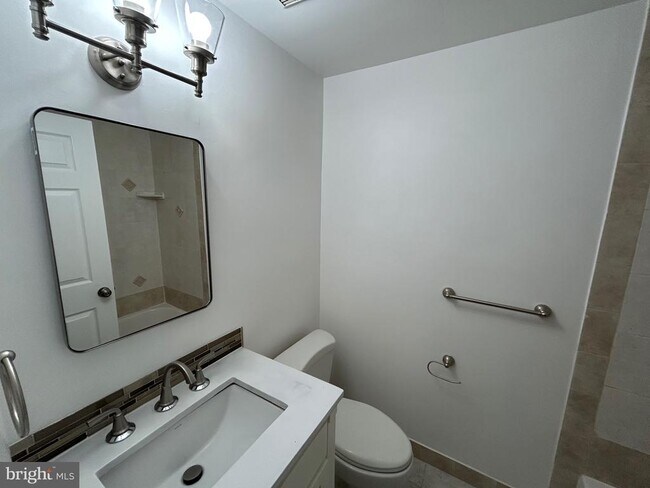 Photo - 12405 Hickory Tree Way Unit 613
