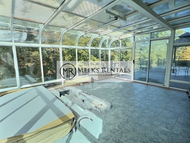 Photo - 30 Bridlewood Rd