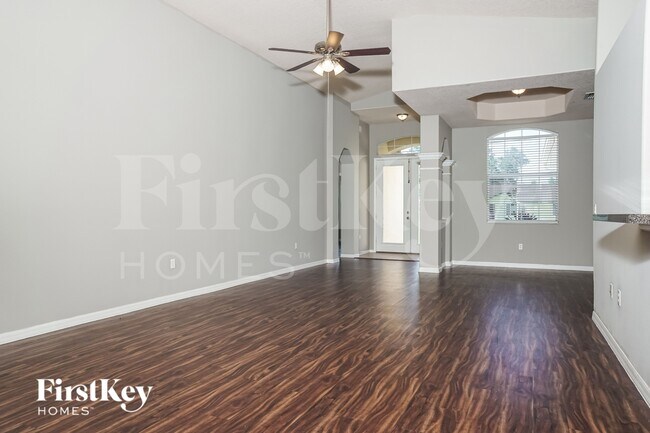 5108 Sylvania Ave
