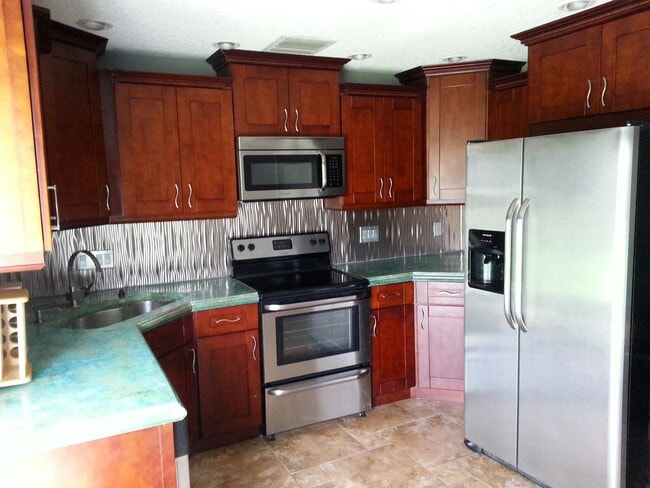 Photo - 3413 Martell St