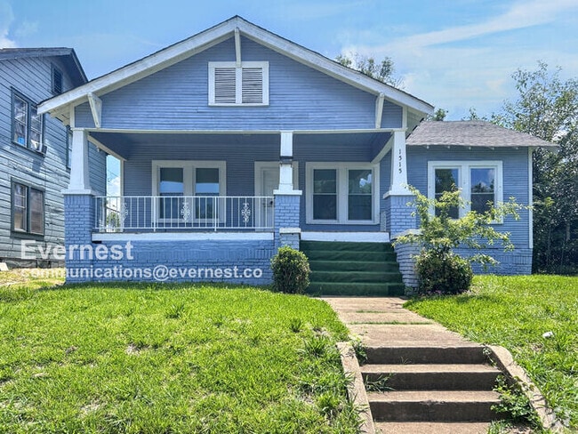 Building Photo - 1515 36th Pl N Rental