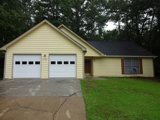 Building Photo - 2442 Country Lake Ln