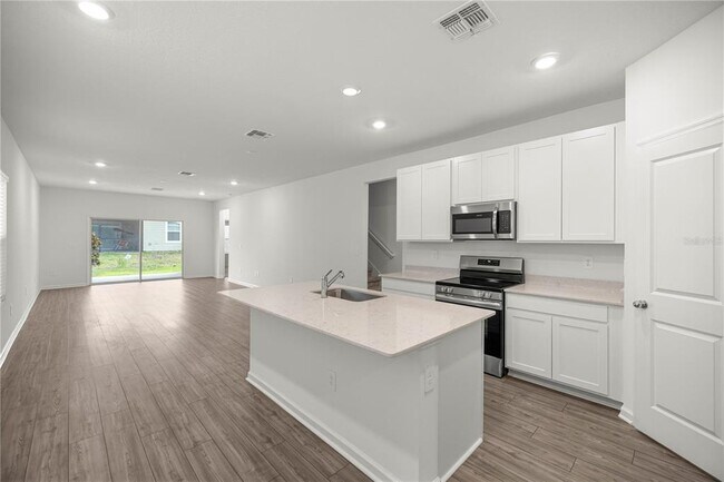 Photo - 4610 SW 83rd Lp