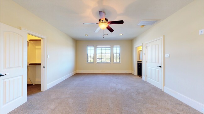 Photo - 4708 Ingersoll St