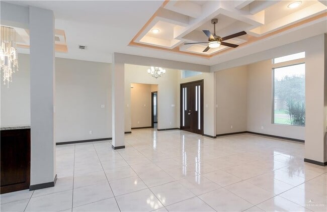 Photo - 10 N 38th St