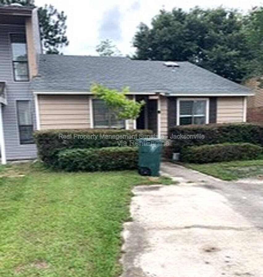 Photo - 11256 Windtree Dr E
