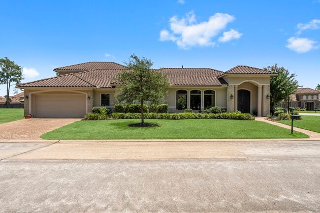 Building Photo - 34 W Shadow Creek Villas Loop Rental