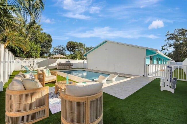 Photo - 1319 SW 30th St Unidad A