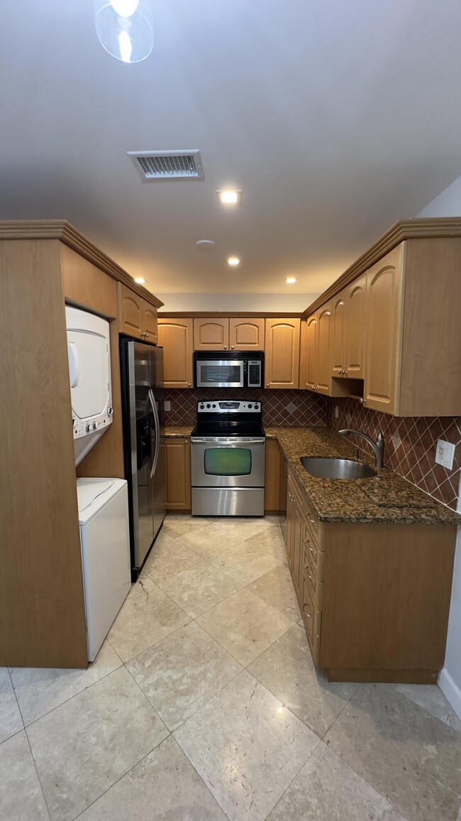 Building Photo - 21032 Covington Dr Unit 191 Rental