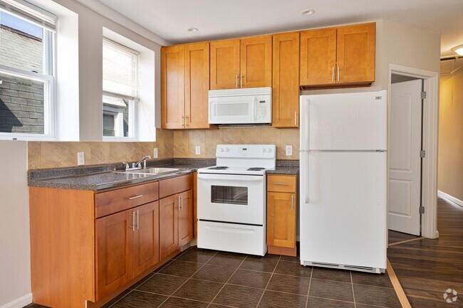 Building Photo - 544 S 49th St Unit 3F Rental