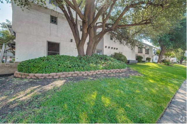 Building Photo - 12888 Montfort Dr Unit 156 Rental