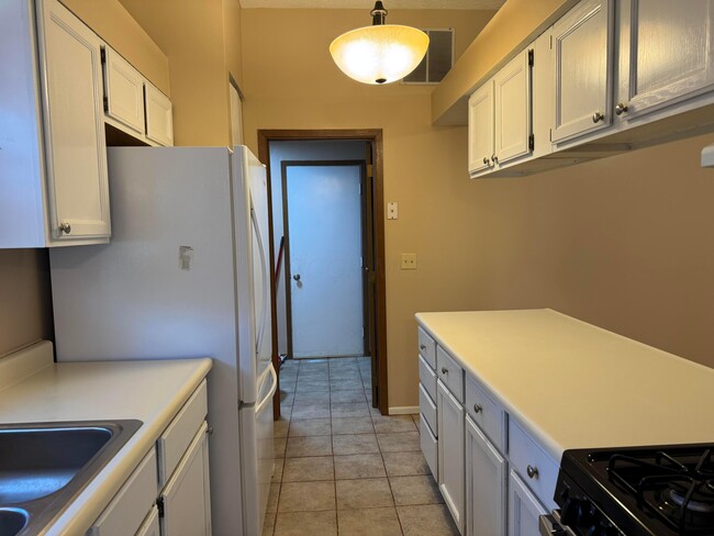 Photo - 7337 Woodlow Dr