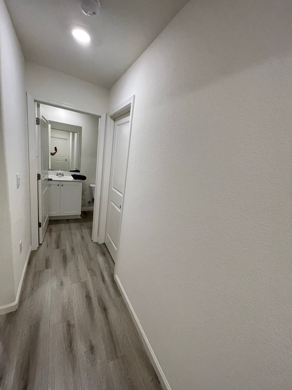 Photo - 2469 Cellar St