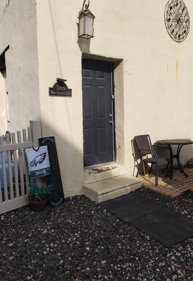 Photo - 3509 W Clearfield St Unit 2nd floor