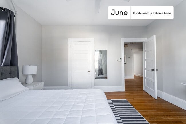 Photo - Room in Shared 3 bed/1 bath home Unidad B